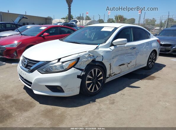 1N4AL3AP9JC275199 2018 NISSAN ALTIMA White Przód lewy