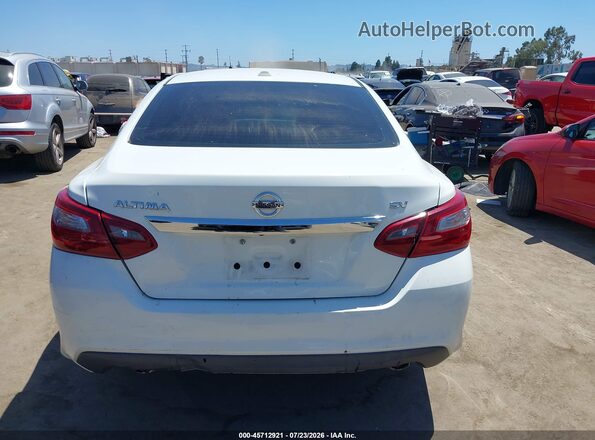 1N4AL3AP9JC275199 2018 NISSAN ALTIMA White 