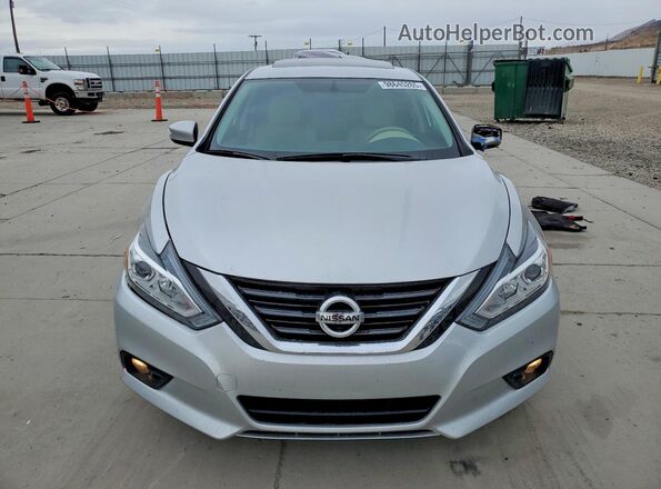1N4AL3APXGC119908 2016 NISSAN ALTIMA Silver Widok z przodu