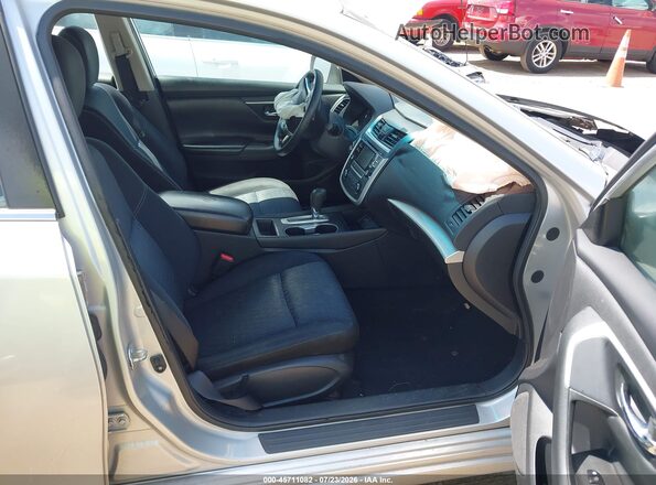 1N4AL3APXGC146364 2016 NISSAN ALTIMA Silver Front interior view