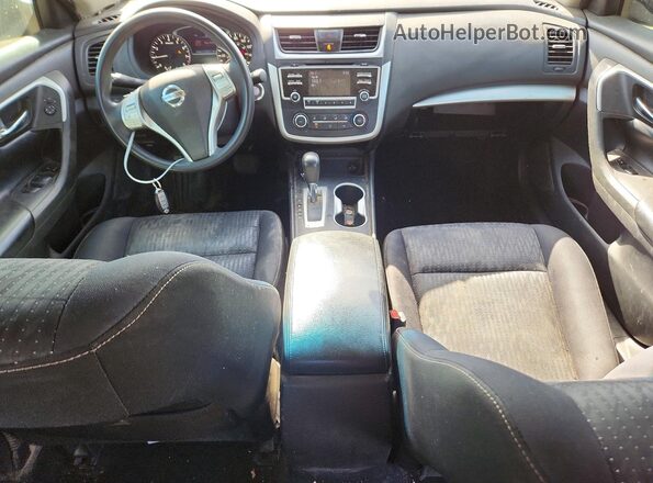 1N4AL3APXGC272644 2016 NISSAN ALTIMA Silver Widok deski rozdzielczej