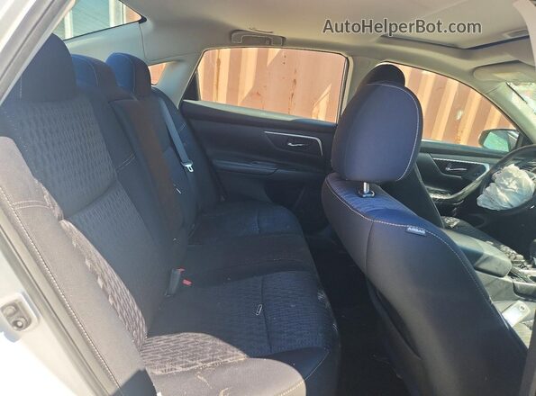 1N4AL3APXGC284471 2016 NISSAN ALTIMA Silver Widok tylnych siedzeń