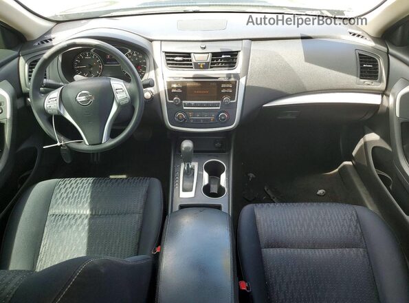 1N4AL3APXGN348898 2016 NISSAN ALTIMA Черный Вид панели приборов