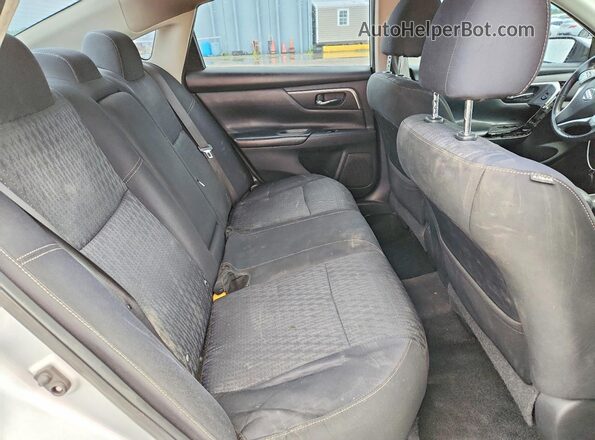 1N4AL3APXHC164543 2017 NISSAN ALTIMA Silver Հետևի նստատեղերի տեսք