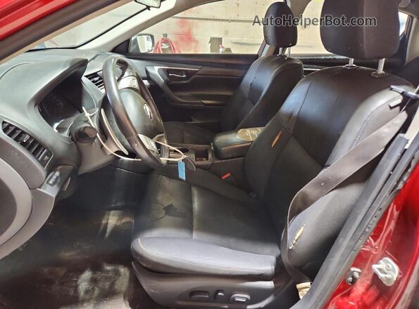 1N4AL3APXHC249883 2017 NISSAN ALTIMA Red Սալոնի դիմացի տեսք