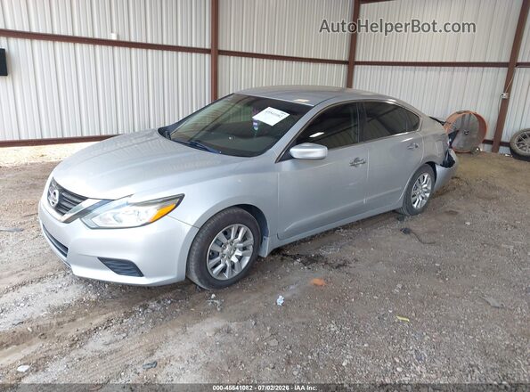 1N4AL3APXHC264562 2017 NISSAN ALTIMA Silver Vista tres cuartos delantera izquierda