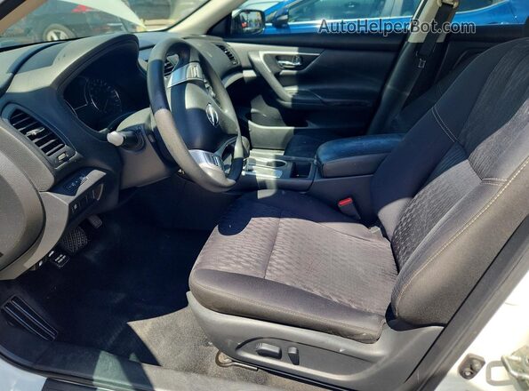 1N4AL3APXHC298078 2017 NISSAN ALTIMA White Սալոնի դիմացի տեսք