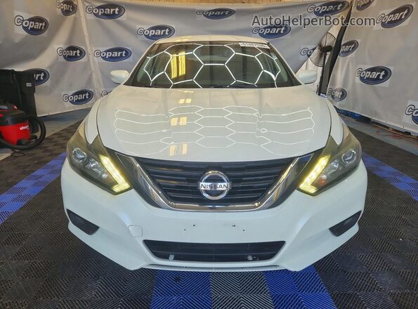 1N4AL3APXHN315420 2017 NISSAN ALTIMA White წინა ხედი