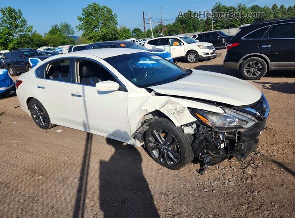 1N4AL3APXJC142774 2018 NISSAN ALTIMA Белый Передняя правая четверть