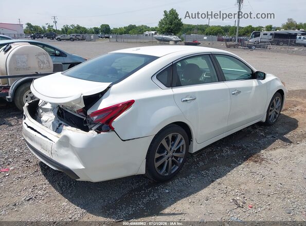 1N4AL3APXJC148011 2018 NISSAN ALTIMA Белый Задняя правая четверть
