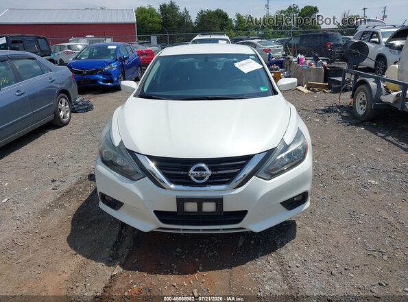 1N4AL3APXJC148011 2018 NISSAN ALTIMA Белый Вид задней части салона