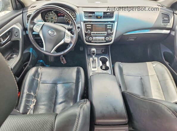 1N4AL3APXJC200205 2018 NISSAN ALTIMA Black Dashboard view