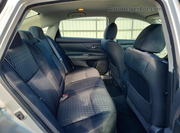 1N4AL3APXJC219014 2018 NISSAN ALTIMA Серебряный Вид задних сидений