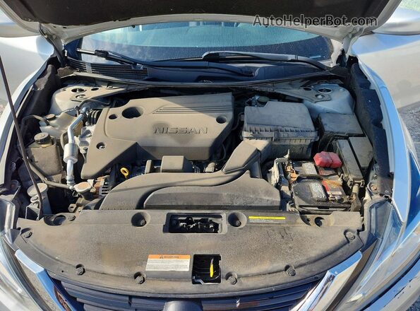 1N4AL3APXJC219014 2018 NISSAN ALTIMA Серебряный Вид задней части салона