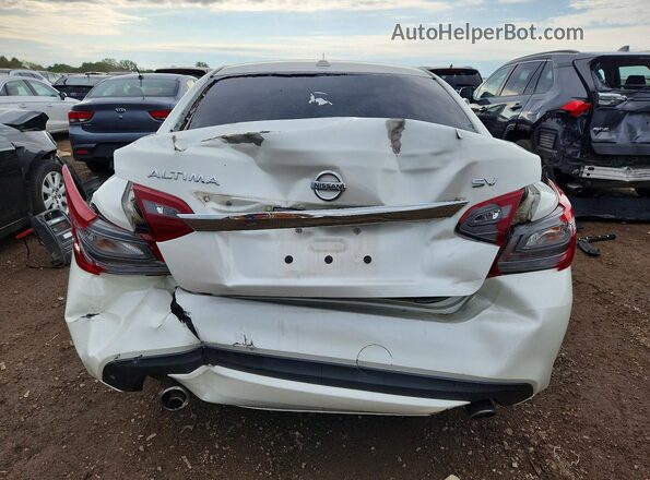 1N4AL3APXJC225864 2018 NISSAN ALTIMA Белый Вид сзади