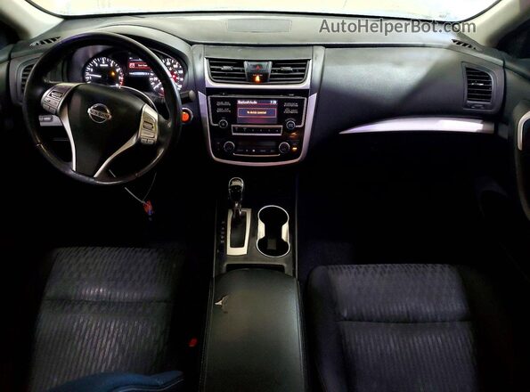 1N4AL3APXJC252501 2018 NISSAN ALTIMA Silver Dashboard view