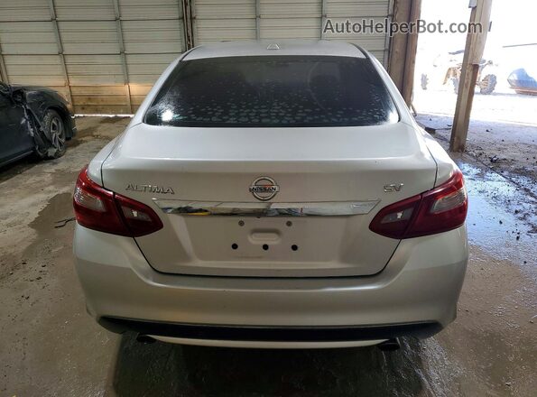 1N4AL3APXJC252501 2018 NISSAN ALTIMA Silver Rear view
