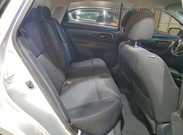1N4AL3APXJC252501 2018 NISSAN ALTIMA Silver Rear seats view