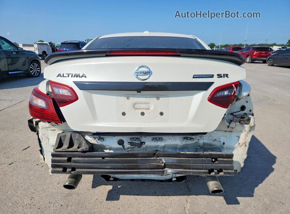 1N4AL3APXJC254619 2018 NISSAN ALTIMA White Rear view