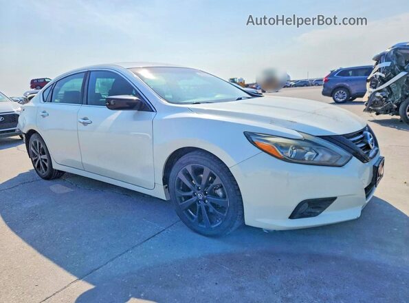 1N4AL3APXJC254619 2018 NISSAN ALTIMA White Front right