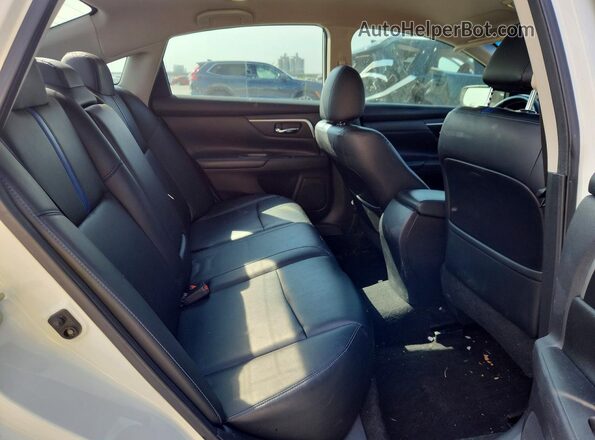 1N4AL3APXJC254619 2018 NISSAN ALTIMA White Rear seats view