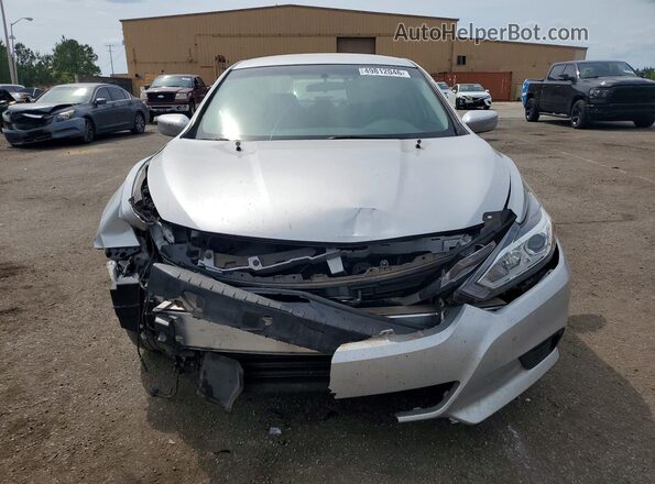1N4AL3APXJC258296 2018 NISSAN ALTIMA Silver Դիմացի տեսք