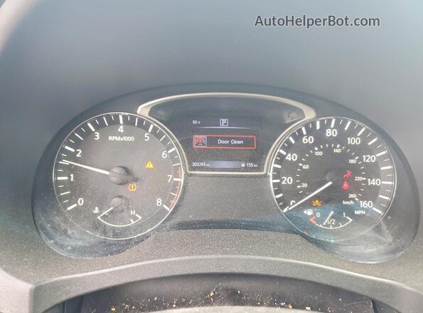 1N4AL3APXJC258296 2018 NISSAN ALTIMA Silver Սարքավորումների վահանակի տեսք