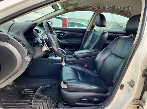 1N4AL3APXJC270464 2018 NISSAN ALTIMA White Vista del salpicadero