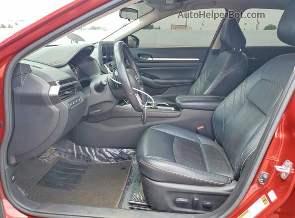 1N4AL4CV5RN311083 2024 NISSAN ALTIMA Red Front interior view