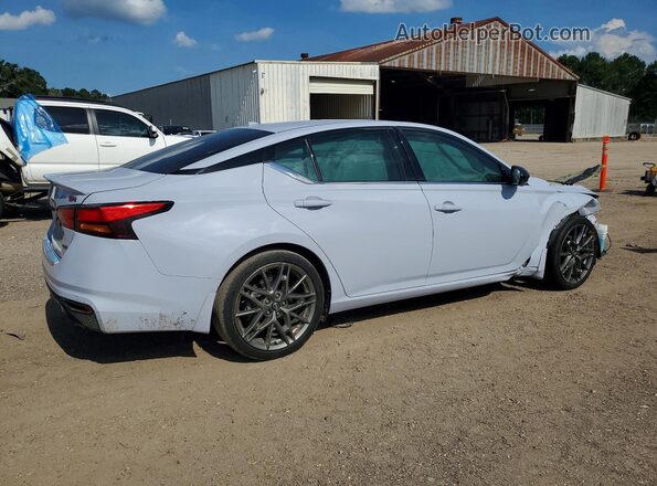 1N4AL4CV7PN386543 2023 NISSAN ALTIMA Silver უკანა მარჯვენა