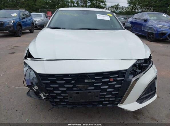 1N4AL4CV8RN417074 2024 NISSAN ALTIMA White Vista interior trasera