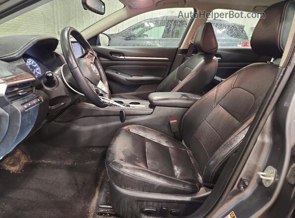 1N4AL4FV5KC227424 2019 NISSAN ALTIMA Silver Вид салону спереду