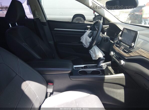 1N4AL4FVXLC173782 2020 NISSAN ALTIMA White Вид салону спереду