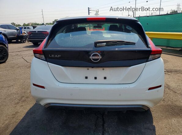 1N4AZ1BV0SC562223 2025 NISSAN LEAF White Widok z tyłu