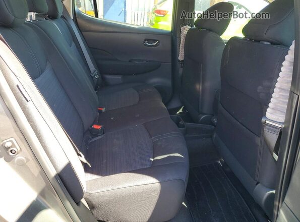 1N4AZ1BV2SC563132 2025 NISSAN LEAF Gray Вид задніх сидінь