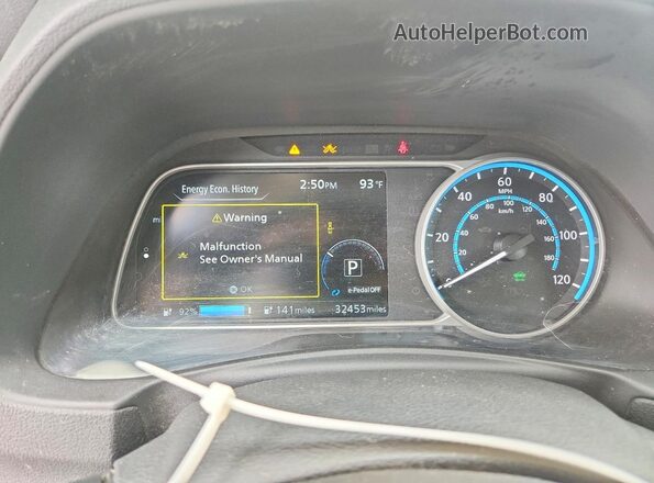 1N4AZ1BV3PC553829 2023 NISSAN LEAF White Вид щитка приладів