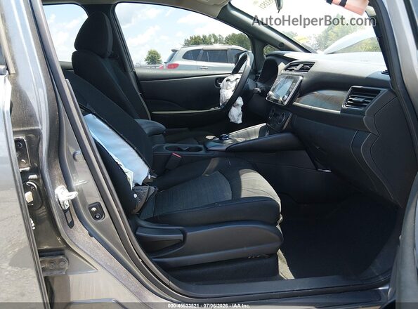1N4AZ1BV7PC554322 2023 NISSAN LEAF Серый Вид салона спереди