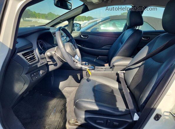 1N4AZ1CP2LC307249 2020 NISSAN LEAF White Widok wnętrza z przodu