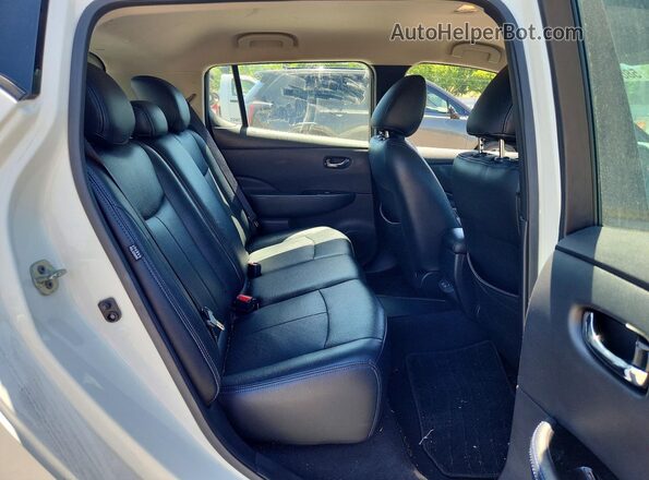 1N4AZ1CP2LC307249 2020 NISSAN LEAF White Widok tylnych siedzeń