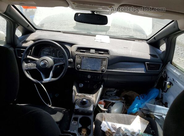 1N4AZ1CP3LC302495 2020 NISSAN LEAF White Առջևի վահանակի տեսք