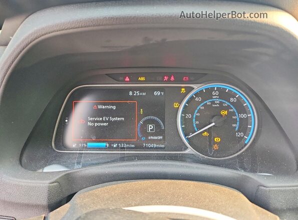1N4AZ1CP4JC309257 2018 NISSAN LEAF Red Սարքավորումների վահանակի տեսք