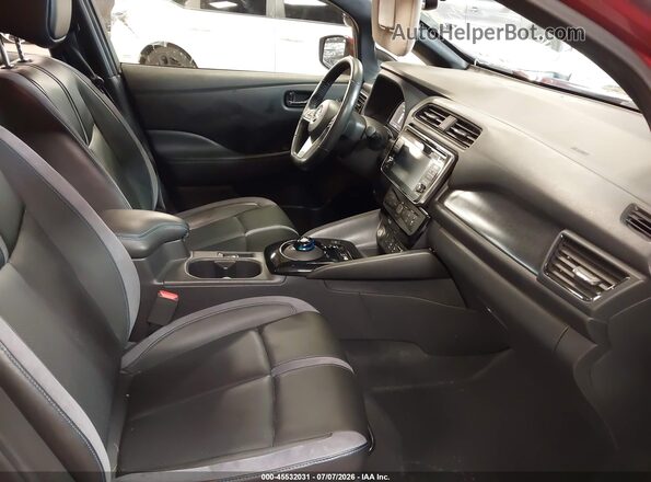 1N4AZ1CP5KC307356 2019 NISSAN LEAF Red Widok wnętrza z przodu