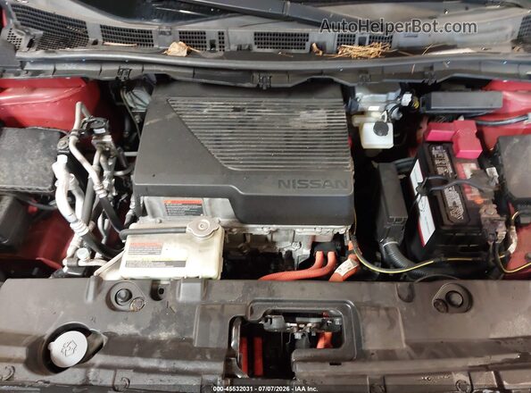 1N4AZ1CP5KC307356 2019 NISSAN LEAF Red Widok z tyłu
