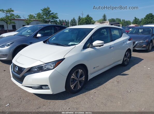 1N4AZ1CP6JC302584 2018 NISSAN LEAF Белый Передняя левая четверть