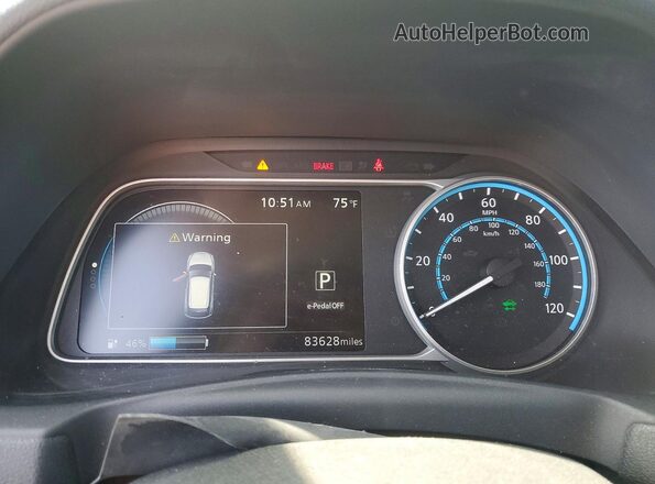1N4AZ1CP8JC309438 2018 NISSAN LEAF Gray Vista del cuadro de instrumentos