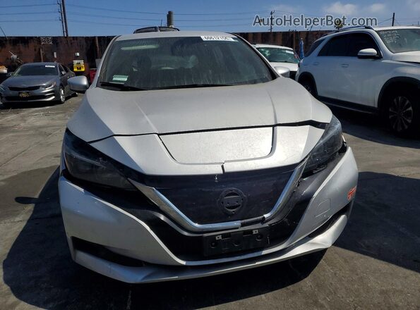 1N4AZ1CP8JC309438 2018 NISSAN LEAF Gray Vista frontal