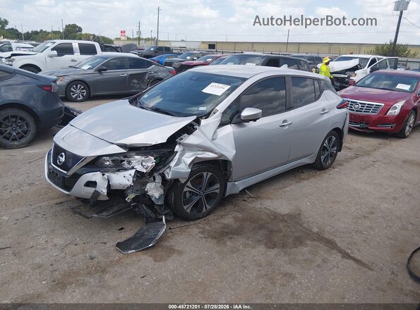 1N4AZ1CP8LC311077 2020 NISSAN LEAF Silver Առջևի ձախ երեք քառորդ տեսարան