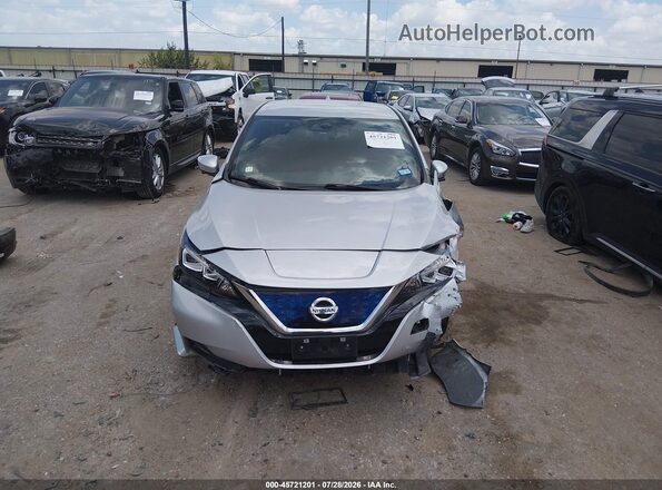 1N4AZ1CP8LC311077 2020 NISSAN LEAF Silver Սարքավորումների վահանակի տեսք