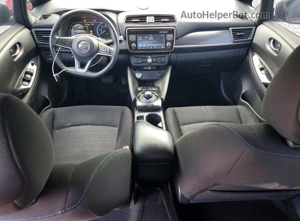 1N4AZ1CP9JC308542 2018 NISSAN LEAF Gray Вид панелі приладів