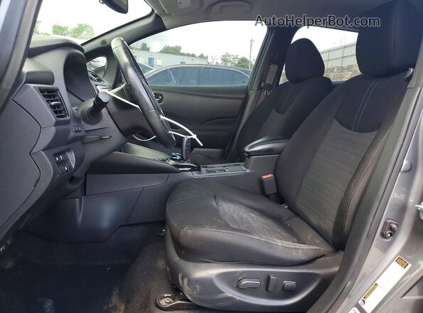 1N4AZ1CP9JC308542 2018 NISSAN LEAF Gray Вид салону спереду